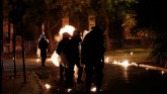 Anarchisten in Exarcheia belagen de politie met stenen en brandbommen
